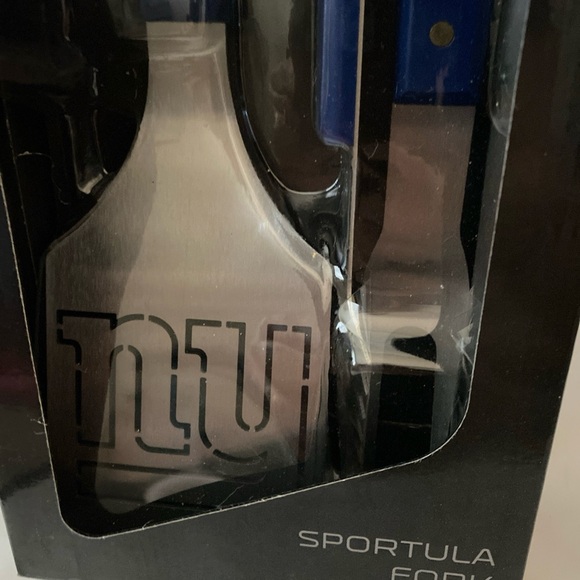 New York giants 3 piece grill set - Picture 2 of 5